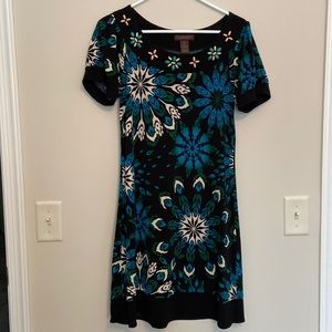 Short sleeve dress